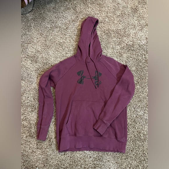 Under Armour Tops - Women’s UNDER ARMOUR HOODIE
